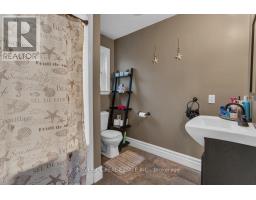 Primary Bedroom - 474 King Street W, Ingersoll, ON N5C3J7 Photo 4