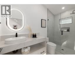 2 2976 W 13 Th Avenue, Vancouver, BC V6K2T9 Photo 4