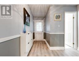 Laundry room - 54 Parker Crescent, Ajax, ON L1S3R5 Photo 2