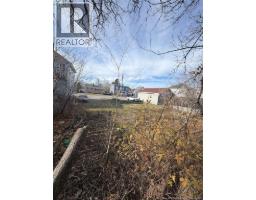 15 Sixth Street, Moncton, NB E1E3G5 Photo 4