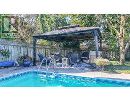 Kitchen - 215 Park Street, Orillia, ON L3V5V7 Photo 5