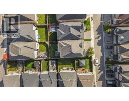 Foyer - 9 Coates Of Arms Lane N, Ajax, ON L1T3S2 Photo 4