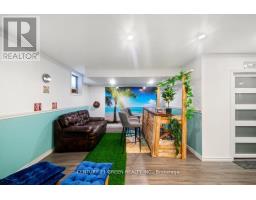 Primary Bedroom - 9 Coates Of Arms Lane N, Ajax, ON L1T3S2 Photo 5