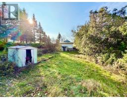 Bathroom - 96 Ridge Road W, Grimsby, ON L3M4E7 Photo 4