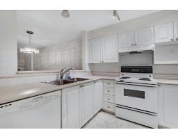 213 1575 Best Street, White Rock, BC V4B5K1 Photo 2