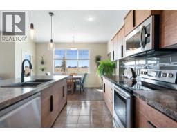 Kitchen - 221 Muirfield Boulevard, Lyalta, AB T0J1Y1 Photo 4