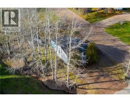 3pc Bathroom - 27 Richardson Street, Sackville, NB E4L4H7 Photo 2