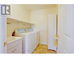 Bedroom - 569 Garbutt Terrace, Peterborough, ON K9H7S9 Photo 4