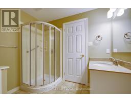 Kitchen - 569 Garbutt Terrace, Peterborough, ON K9H7S9 Photo 2