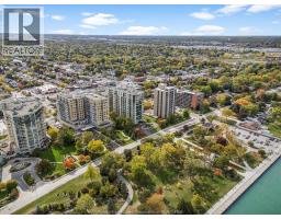 3pc Bathroom - 4789 Riverside Drive Unit 304, Windsor, ON N8Y5A2 Photo 3