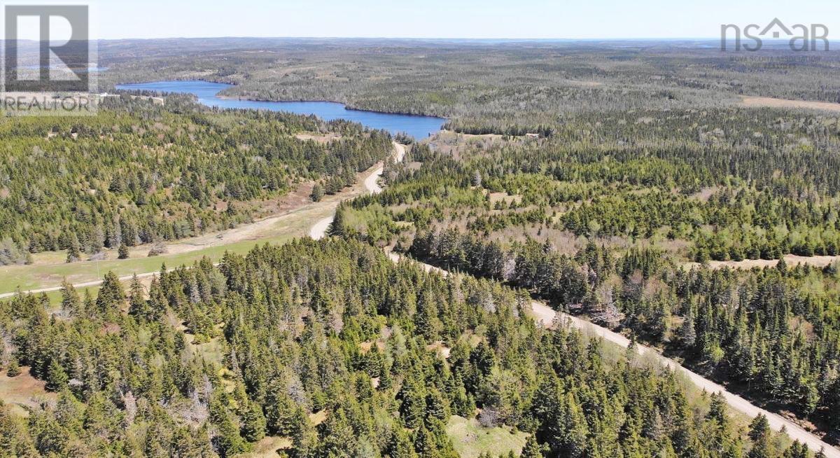 28 Acres Upper Grand Mira Road