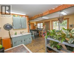 142 Boul Saint Pierre E Boulevard, Caraquet, NB E1W1B1 Photo 2