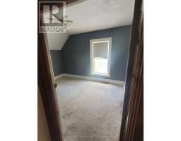 Bedroom 5 - 86 88 West Street W, Greater Napanee, ON K7R2P2 Photo 4