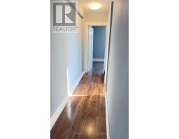 881 883 Marion Avenue, Windsor, ON N9A2H8 Photo 5