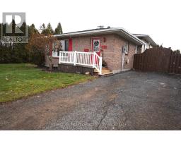 Bedroom - 402 Cline Avenue, Cornwall, ON K6J5M8 Photo 3