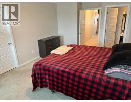 43 Country Meadows Boulevard W, Image 2