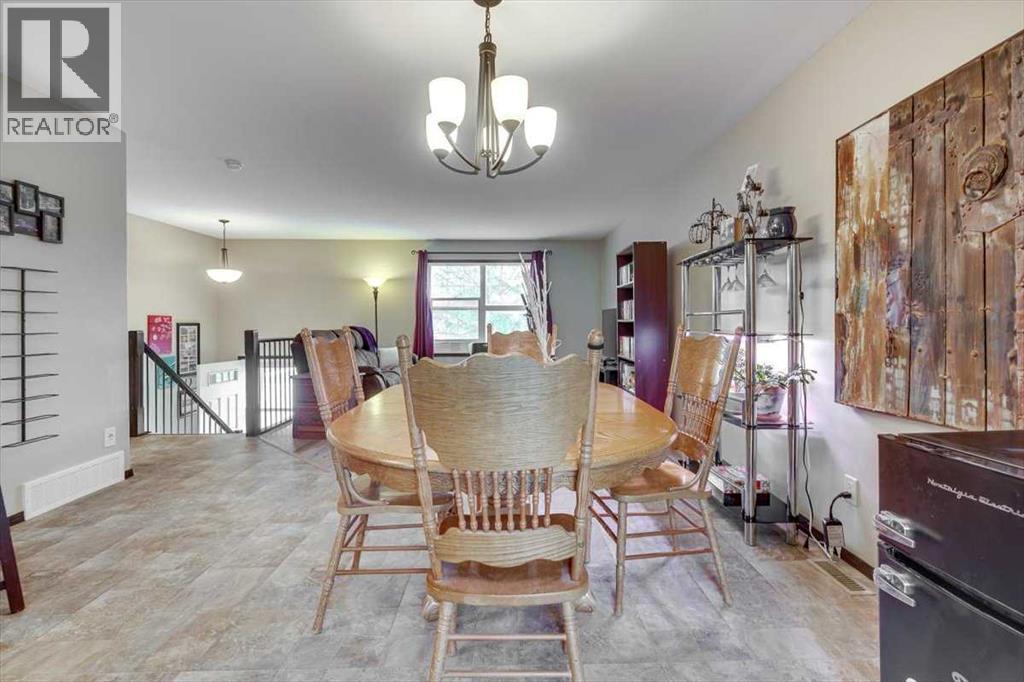 118 Redwood Boulevard