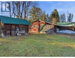 11 Victoria Street W, Seguin, ON P0C1J0 Photo 2