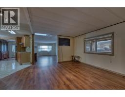 Kitchen - 3591 Old Vernon Road Unit 416, Kelowna, BC V1X6B4 Photo 3