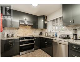 467 Fader Street, New Westminster, BC V3L3T2 Photo 2