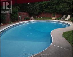 Kitchen - 9 Hillcrest Avenue, Kingston, ON K7K4L7 Photo 3