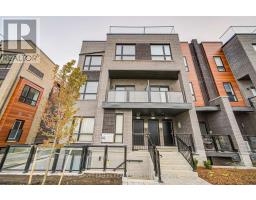 12 14 Lytham Green Circle, Newmarket, ON L3Y0H3 Photo 3