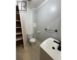 153 Alexandra St, Sault Ste Marie, ON P6A1J5 Photo 5