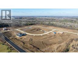 16 Private Berry Drive, Amaranth, ON L9V3T8 Photo 4