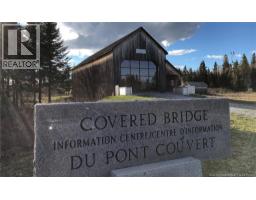 Bath (# pieces 1-6) - 11001 Route 10, Johnston, NB E4C2G5 Photo 4