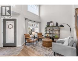 Dining room - 720 Woodside Drive Nw, Airdrie, AB T4B2H1 Photo 3