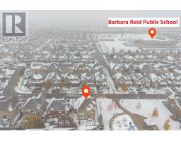 Primary Bedroom - 70 Fairlee Circle, Whitchurchstouffville, ON L4A0V3 Photo 4