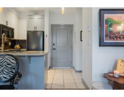 Enclosed porch - 314 45530 Market Way Garrison Crossing, Chilliwack, BC V2R0M5 Photo 5