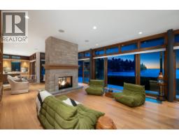 6780 Batchelor Bay Place, West Vancouver, BC V7W3B7 Photo 2