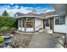 9148 160 A Street, Surrey, BC V4N3E4 Photo 4