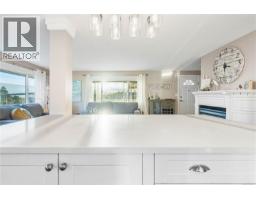 Kitchen - 67 6325 Metral Dr, Nanaimo, BC V9T6P9 Photo 5