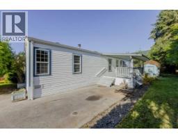 96 1413 Sunshine Coast Highway, Gibsons, BC V0N1V5 Photo 3