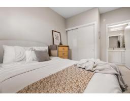 Living room - 311 45510 Market Way Garrison Crossing, Chilliwack, BC V2R6E1 Photo 3