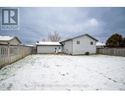 Recreational, Games room - 460 King Street E, Wellington North, ON N0G2L2 Photo 2