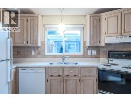 Bedroom - 6778 Tucelnuit Drive Unit 39, Oliver, BC V0H1T0 Photo 5