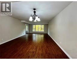 Foyer - 1045 Sutherland Avenue Unit 230, Kelowna, BC V1Y5Y1 Photo 2