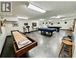 Laundry room - 1045 Sutherland Avenue Unit 230, Kelowna, BC V1Y5Y1 Photo 3