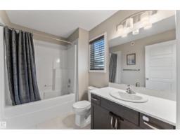 Primary Bedroom - 42 Springhaven Cl, Spruce Grove, AB T7X0V1 Photo 4