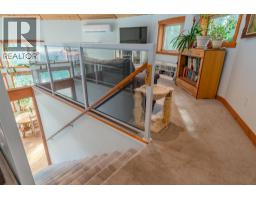 Bedroom - 810 A 16th Avenue, Genelle, BC V0G1G0 Photo 3