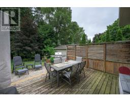 Kitchen - 643 Dunboyne Crescent, London North, ON N5X1Y1 Photo 3