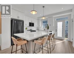 Kitchen - 86 Brandon Crescent, New Tecumseth, ON L0G1W0 Photo 2