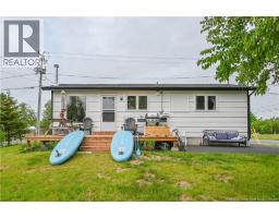 Bath (# pieces 1-6) - 3180 Alcide Street, Tracadie, NB E1X1A5 Photo 4