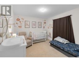 Living room - 51 Hanbury Crescent, Brampton, ON L6X5N8 Photo 3