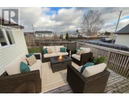 Kitchen - 8 Elliot Street, Cochenour, ON P0V1L0 Photo 2
