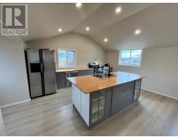 8 Elliot Street, Cochenour, ON P0V1L0 Photo 5