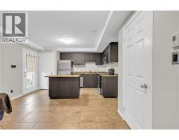 4pc Bathroom - 1460 Highland Road W Unit 6 C, Kitchener, ON N2N0B7 Photo 2